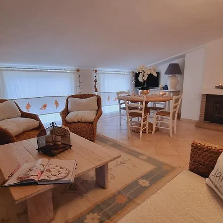 L'attico Di Beige - Luxury House Apartment Olbia
